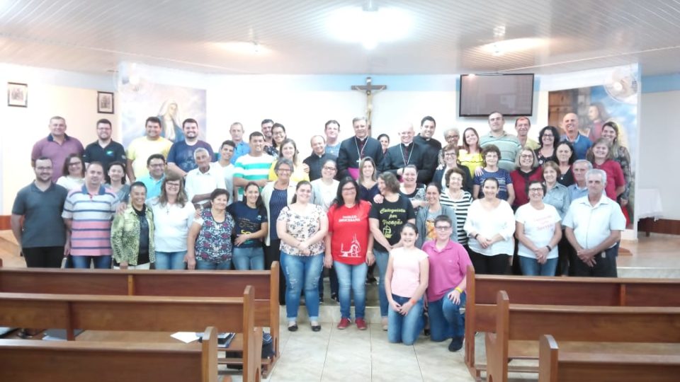 Visita Pastoral: Missa e Reunião com o Conselho Paroquial de Pastoral