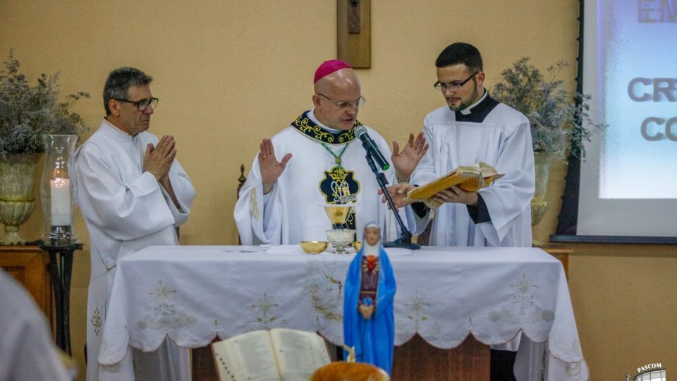 Dom Eduardo Malaspina preside Eucaristia na Capela de Nossa Senhora das Dores em Araraquara