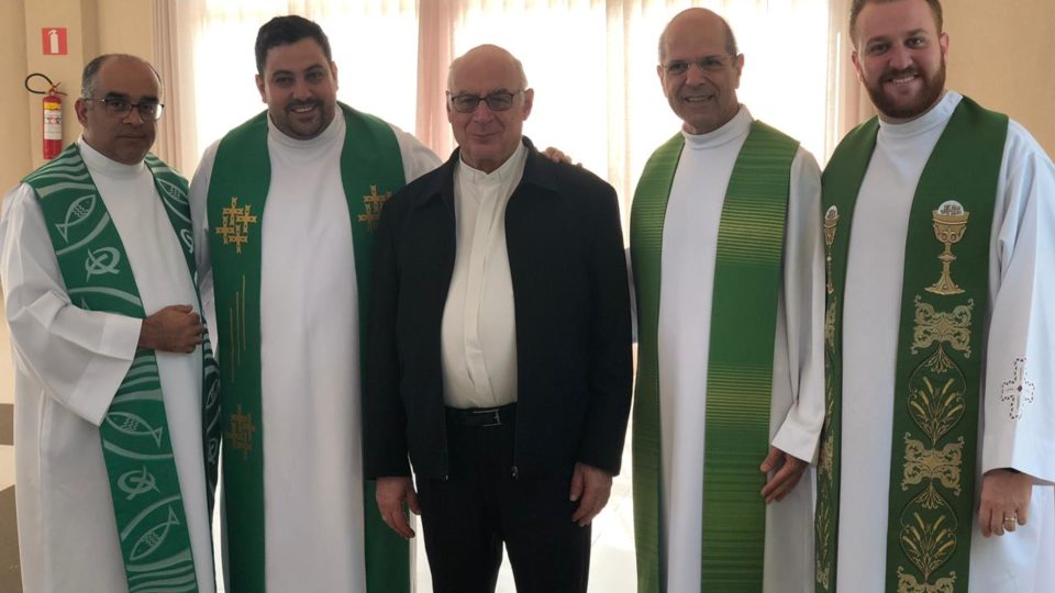 DIOCESE DE SÃO CARLOS ENVIA PRESBÍTEROS PARA O ENCONTRO PAULISTÃO PRESBITERAL