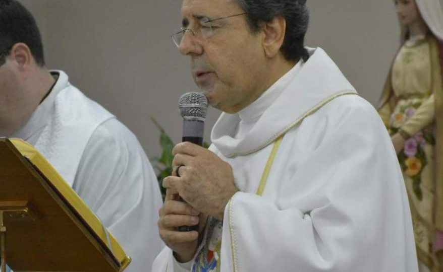 Comemoração dos 25 anos de ordenação sacerdotal do Padre Antônio Bastos