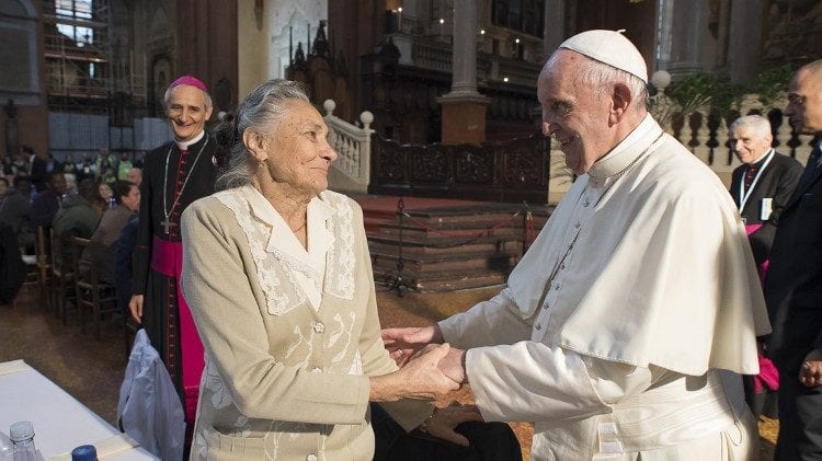 VATICANO DIVULGA O TEMA DO I DIA MUNDIAL DOS AVÓS E DOS IDOSOS: “EU ESTOU CONTIGO TODOS OS DIAS”