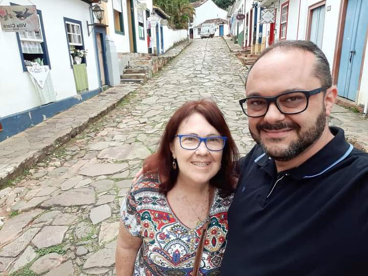 Comunicamos o falecimento da Senhora Gersony mãe do Padre Daniel Nicolini