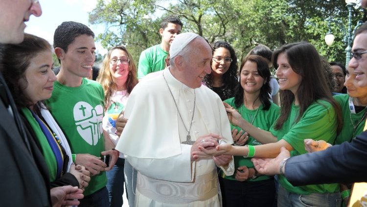 Dia Internacional da Juventude: Papa destaca espírito inovador dos jovens