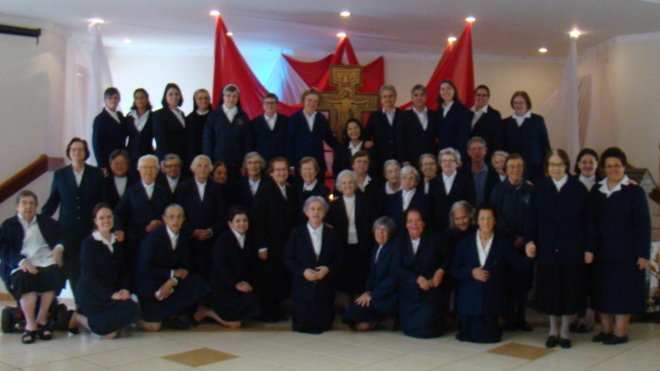 Irmãs Franciscanas da Imaculada Conceição felicitam Dom Luiz Carlos