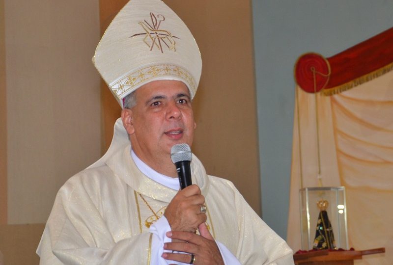 Saudação de Dom Luiz Gonçalves Knupp ao Bispo nomeado