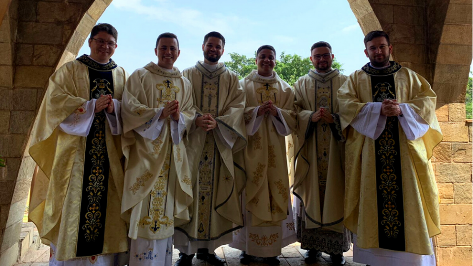 Padres completam um ano de Sacerdócio