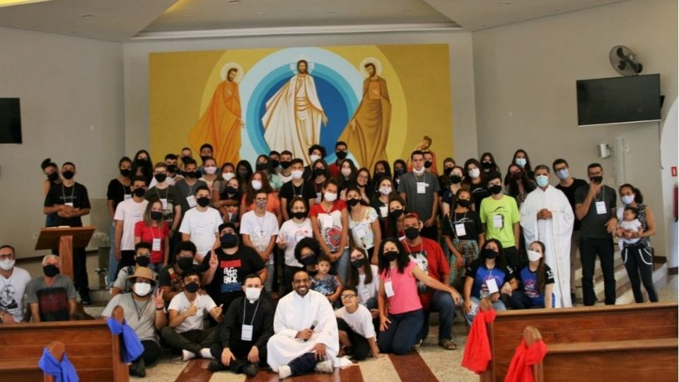 Vicariato Senhor Bom Jesus realiza retiro com jovens