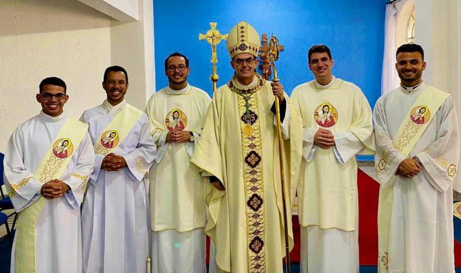 Diocese ganhará cinco novos padres
