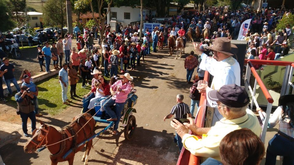 25 anos da Cavalgada da Babilônia é comemorado com recorde de participantes