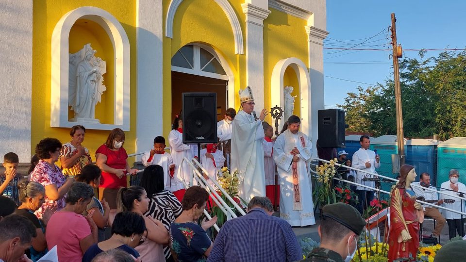 DOM LUIZ CARLOS PRESIDE MISSA FESTIVA DOS PADROEIROS DE SANTA EUDÓXIA