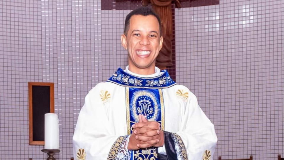 Diácono Renato é ordenado novo padre para a Diocese de São Carlos