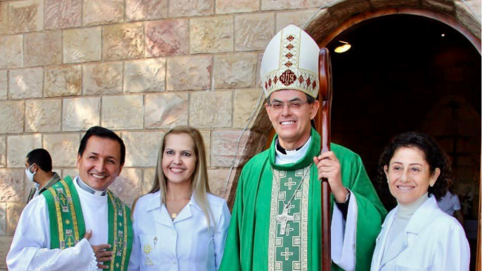 Capela Santíssima Trindade recebe visita de Dom Luiz Carlos