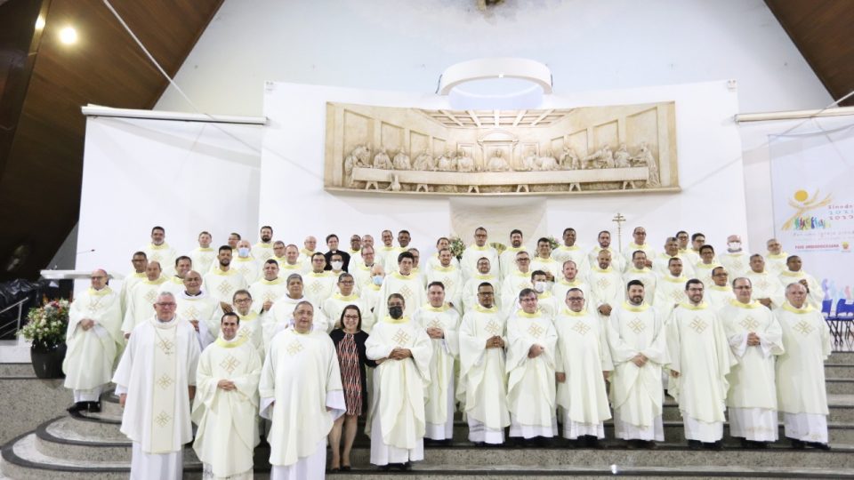 Padres da Diocese participaram do Encontro Nacional da Sociedade Brasileira de Canonistas