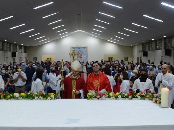 Dom Eduardo Malaspina preside novena de Santa Isabel