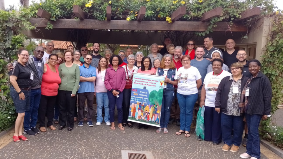 Coordenação da Equipe de Articulação do CNLB representa a Diocese em assembleia