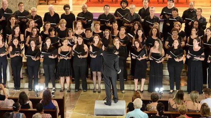 Coral da USP se apresenta na Catedral de São Carlos