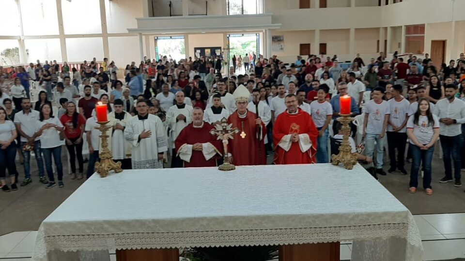 Crisma na Paróquia Nossa Senhora de Guadalupe em São Carlos