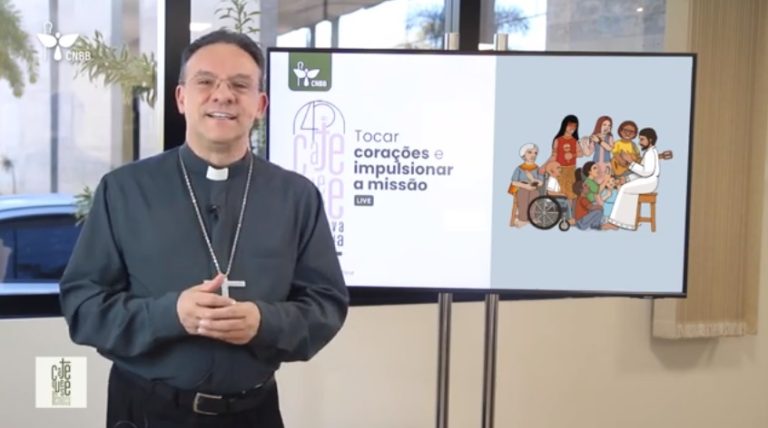 CATEQUESE RENOVADA: “JUNTO À MÃE APARECIDA QUEREMOS TOCAR OS CORAÇÕES PARA IMPULSIONAR À MISSÃO”, CONVIDA DOM LEOMAR