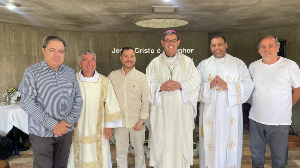 Dom Luiz Carlos preside missa em comemoração aos 60 anos do Clube Náutico Araraquara
