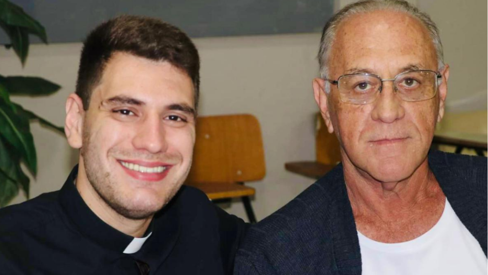 Comunicamos o falecimento do senhor Adair José Parizotto pai do Padre Cassiano Parizotto