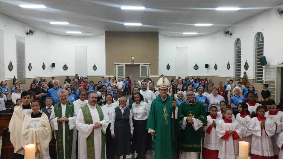 Missa em Ação de Graças pelos 120 anos de presença Sacramentina no Brasil e 60 anos na Vila São José em São Carlos 