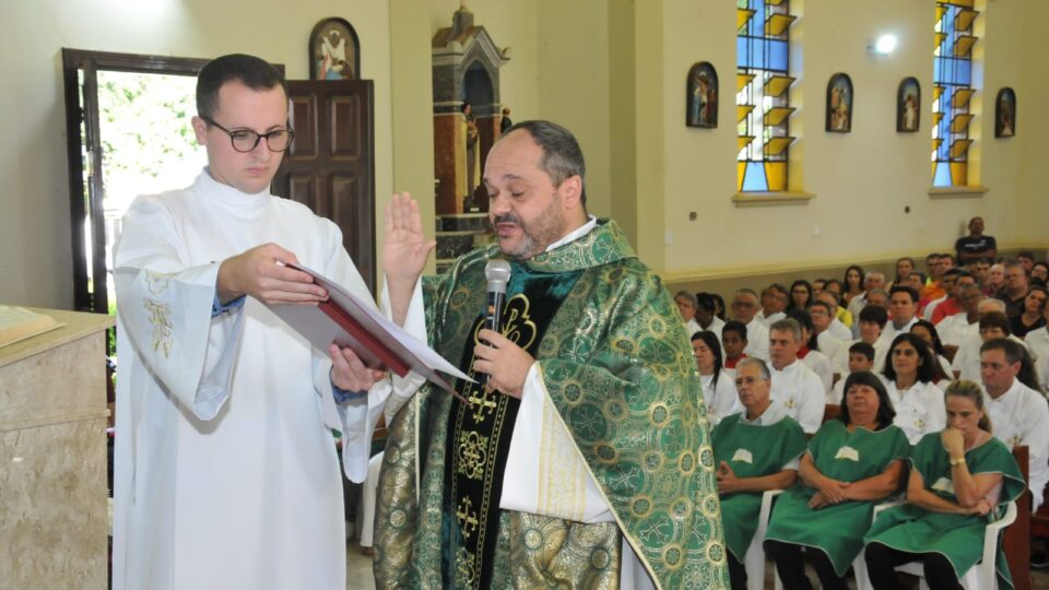 POSSE DO NOVO PÁROCO DA PARÓQUIA SENHOR BOM JESUS – MUNICÍPIO DE MINEIROS DO TIETÊ