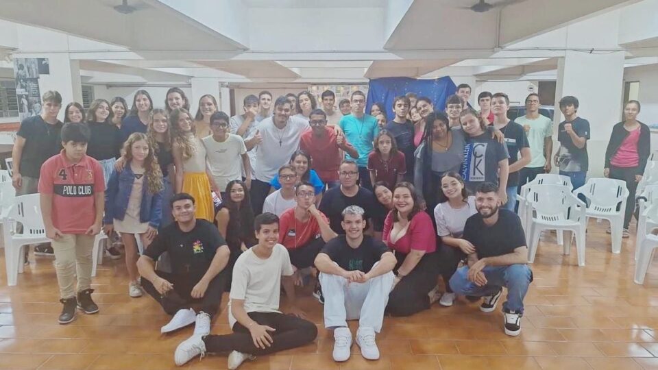 Juventude e Fé: Primeiro Encontro do Grupo “Jovem, Coragem!”