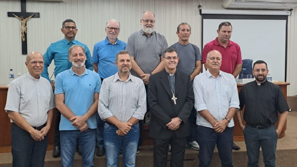 Dom Luiz Carlos participa de Sessão na Câmara de Matão