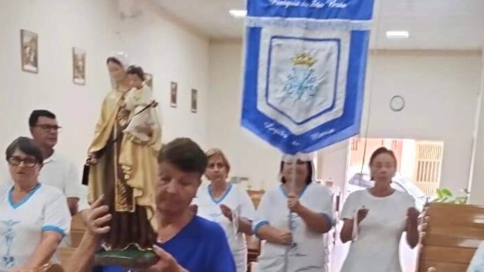 Paróquia São Brás promove Tarde de Espiritualidade Mariana