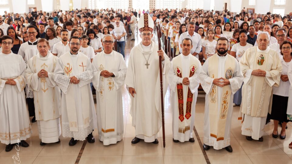 Crisma no Vicariato Senhor Bom Jesus