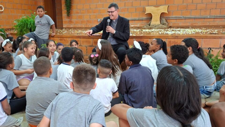 Bispo inicia visitas pastorais nas paróquias